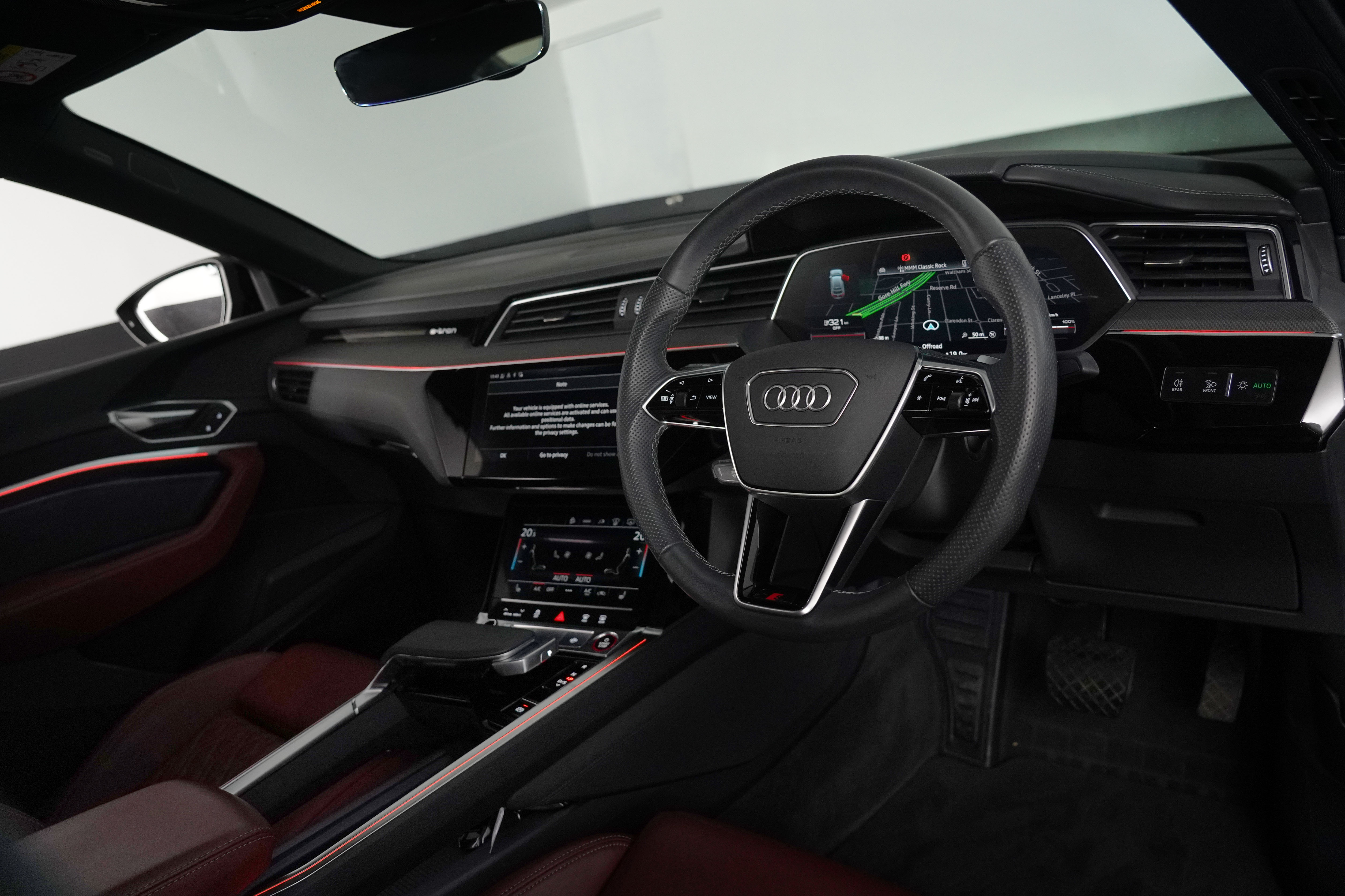 2023 Audi e-tron S GE Sportback SUV Image 27