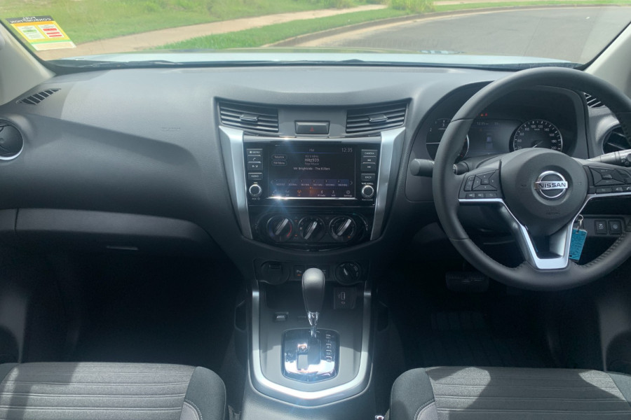 2024 Nissan Navara D23 ST Ute Image 9