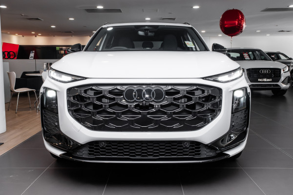 2026 Audi Q3 TFSI 195kW SUV image 4