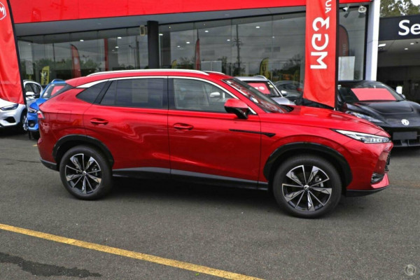 2024 MY24.5 MG HS AS33 Essence SUV Image 5