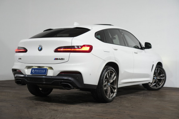 2018 BMW X4 M40i SUV Image 7