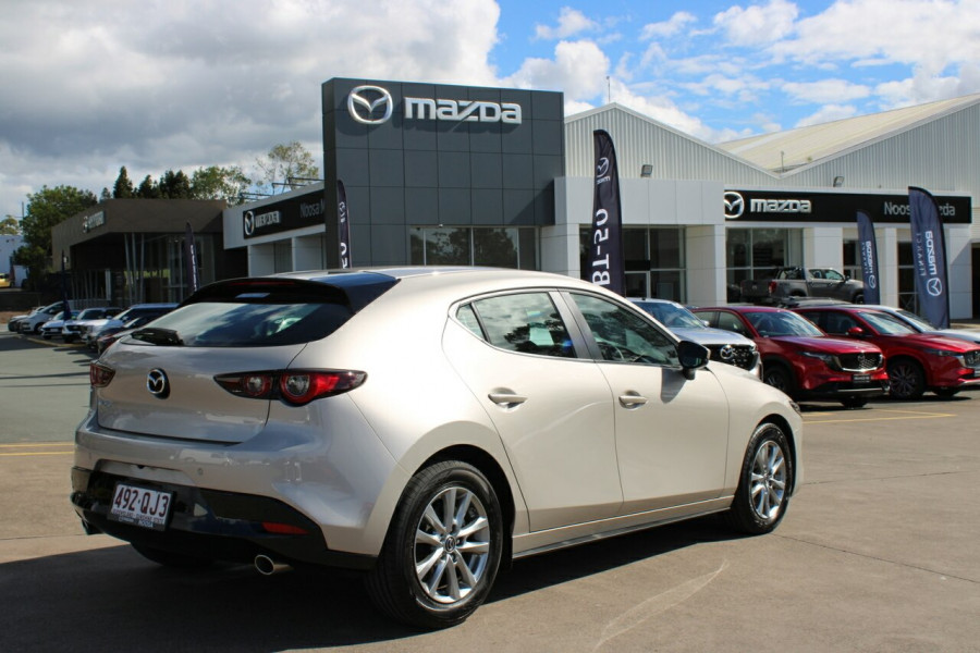 2026 Mazda 3 BP Series G20 Pure Hatch Image 9