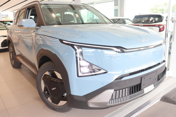 2026 Kia EV5 OVc Air Standard Range SUV Image 2