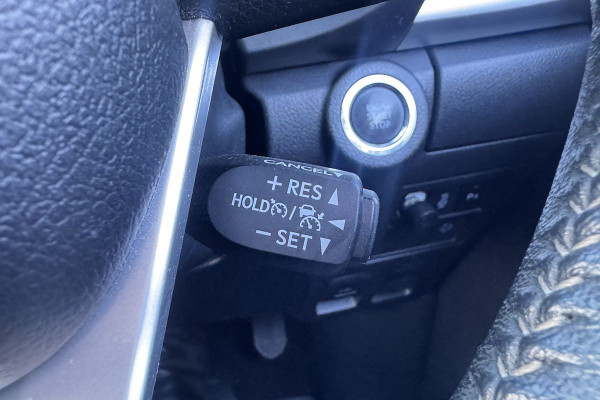 2022 Toyota HiLux GUN126R SR5 Ute Image 9