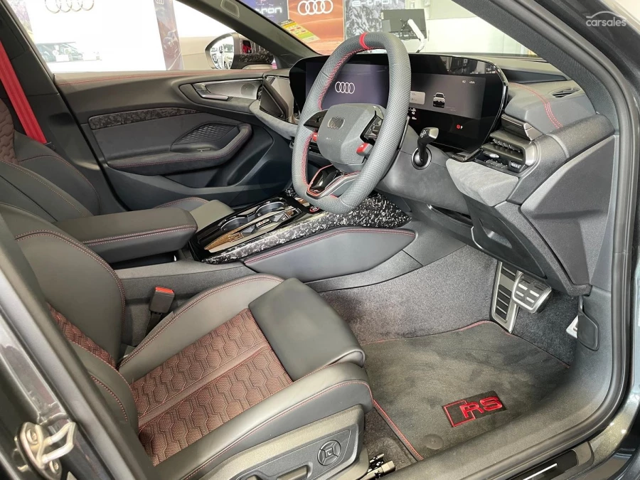 2026 Audi RS 5 Sedan Image 27