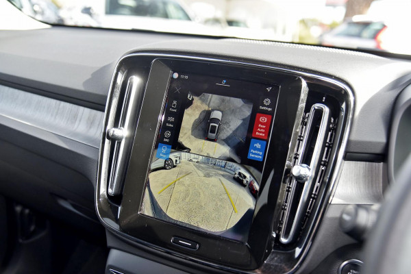 2025 MY26 Volvo XC40 XZ Plus B4 SUV Image 15