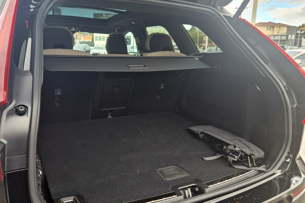 2026 Volvo XC60 UZ Plus B5 Bright SUV Image 21