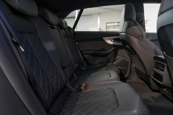 2026 Audi Q8 F1 TFSI 250kW S line SUV image 9