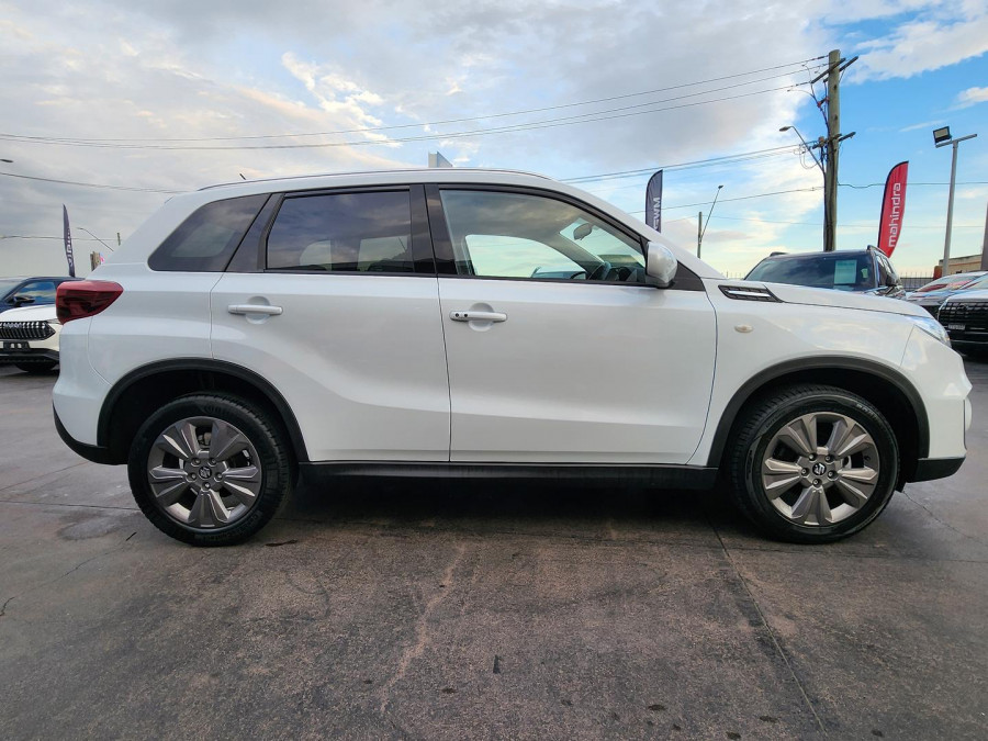 2023 Suzuki Vitara LY Series II  SUV Image 2