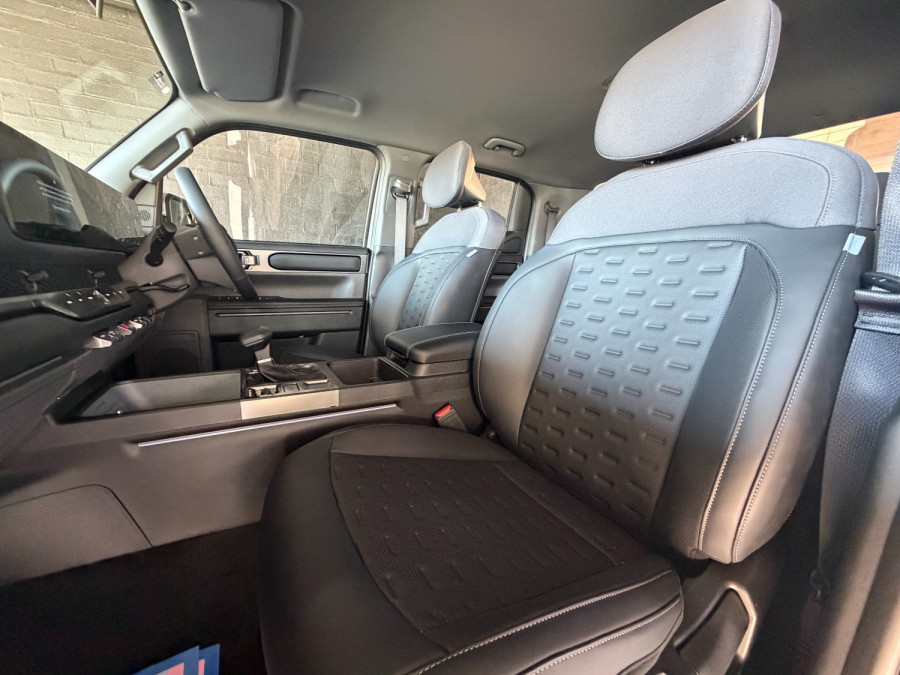 2025 MY26 Kia Tasman TK SX+ Ute Image 13