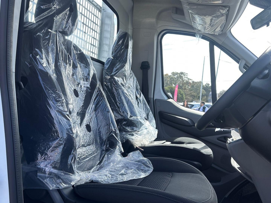 2025 MY24 LDV Deliver 9  XLWB Cab Chassis Image 17