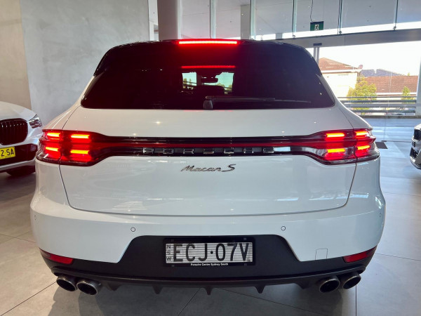 2019 MY20 Porsche Macan 95B S SUV image 5