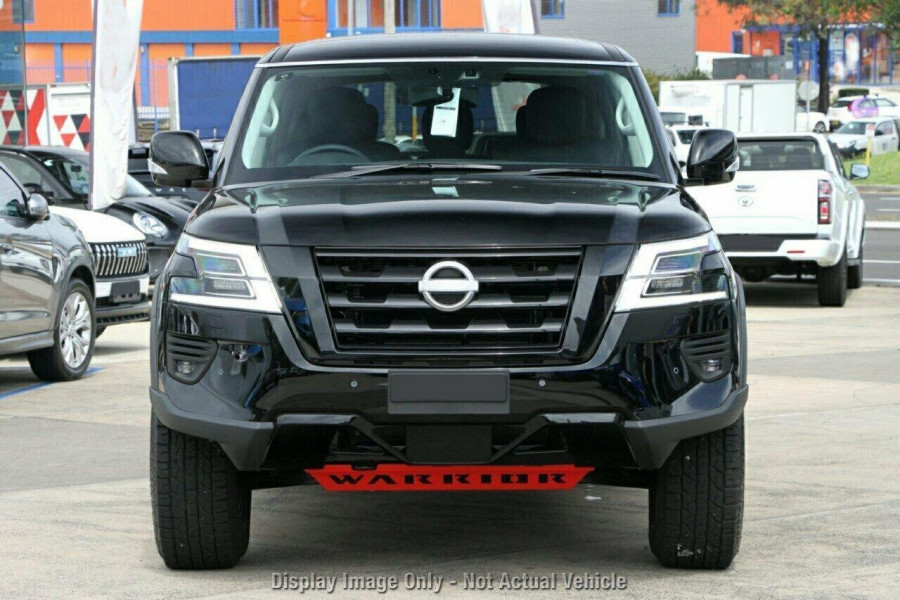 2025 Nissan Patrol Y62 Warrior SUV Image 17