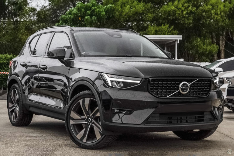 New 2023 Volvo XC40 Ultimate B5 Dark #HL1821 Springwood, QLD