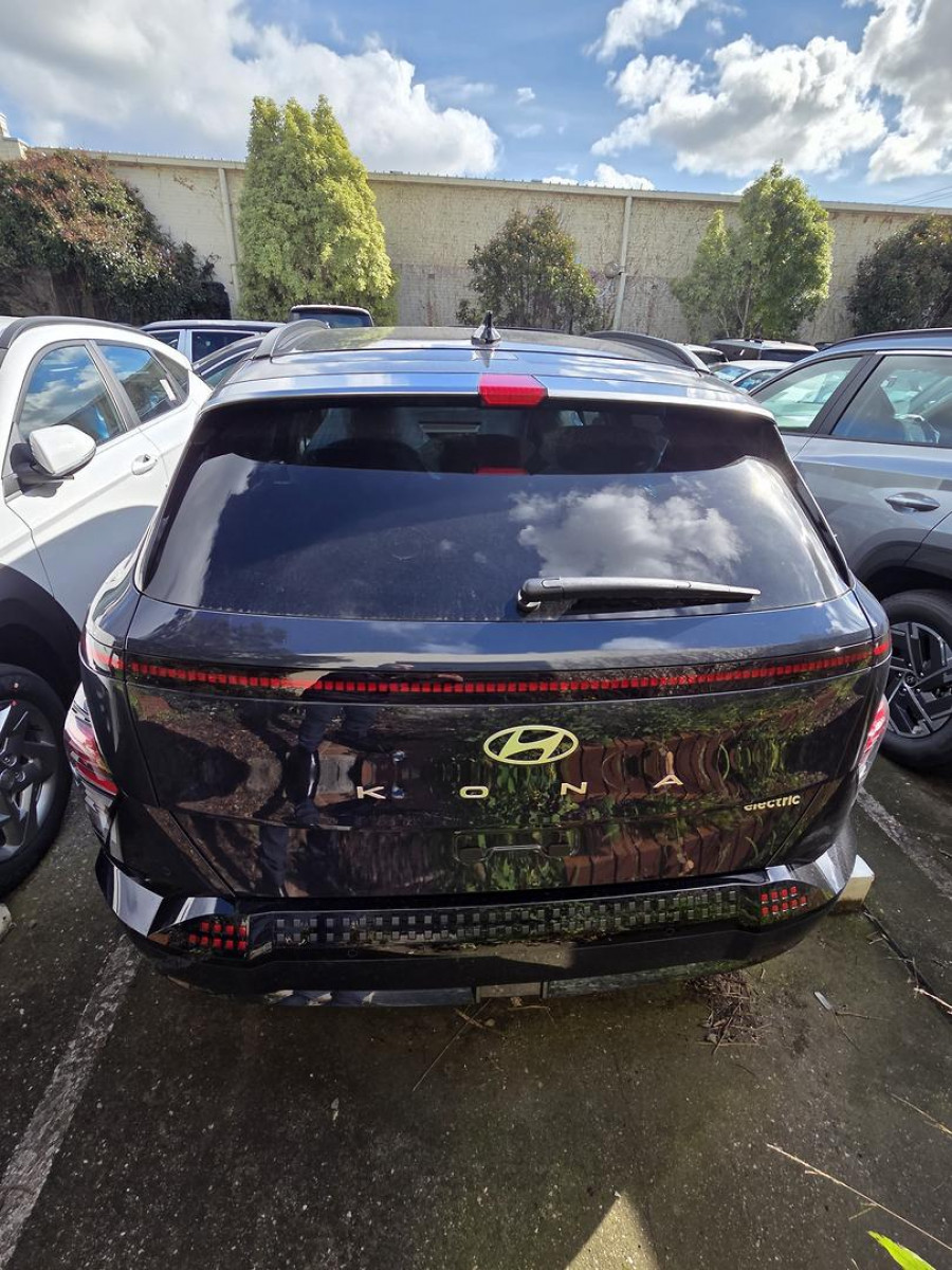 2026 MY27 Hyundai KONA SX2.V3 Electric Premium SUV Image 5