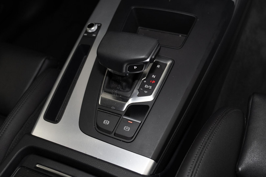 2023 Audi Q5 FY 40 TDI SUV