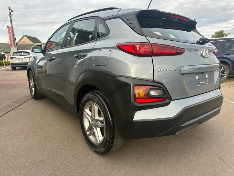 2020 Hyundai KONA OS.3 Active SUV Image 6