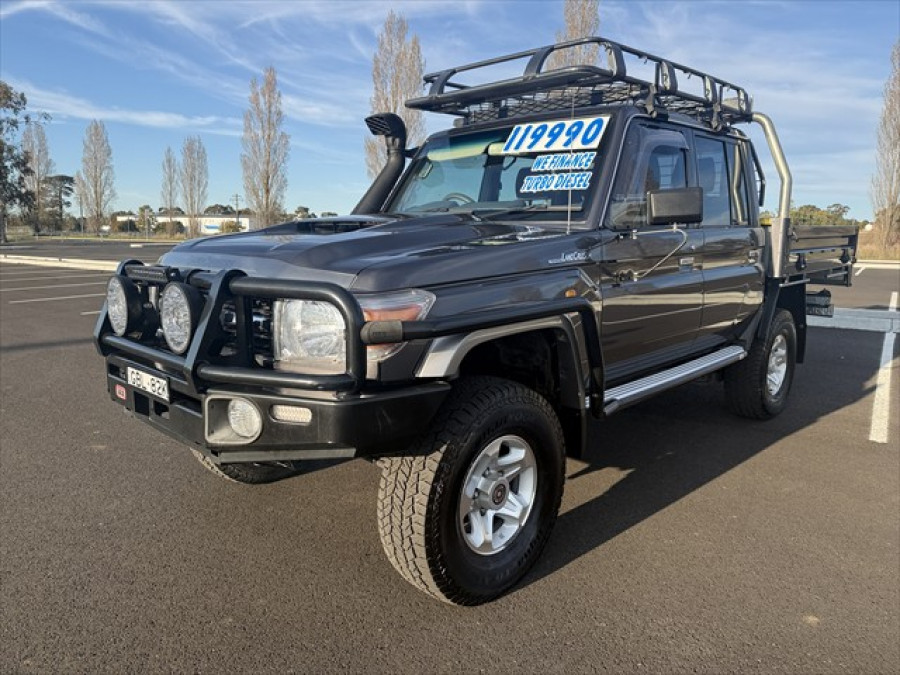 2022 Toyota LandCruiser VDJ79R GXL Cab Chassis Image 8