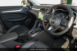 2025 MG ZST S13 Vibe SUV