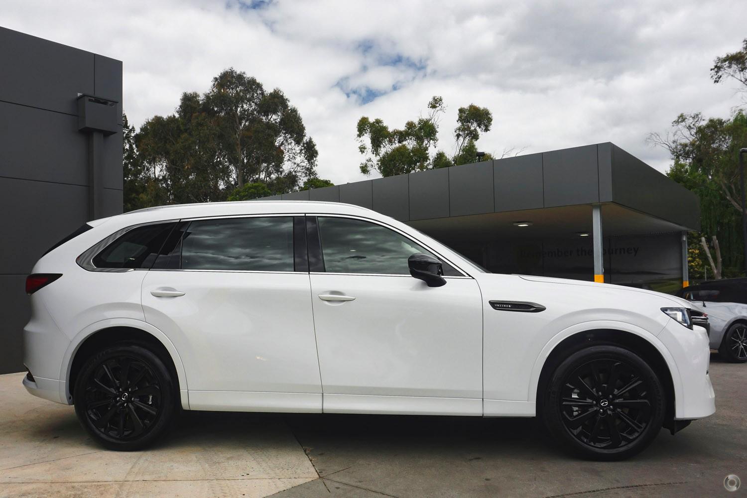 2024 Mazda CX-80 KL G40e GT SUV Image 6
