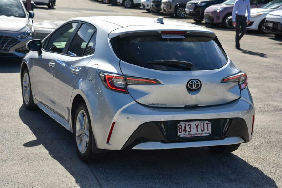 2018 Toyota Corolla MZEA12R Ascent Sport Hatch Image 5
