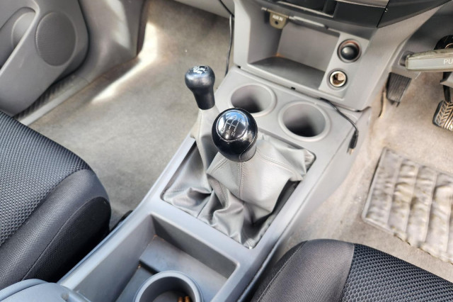 2009 Mazda BT-50 UN DX+ Cab Chassis Image 22