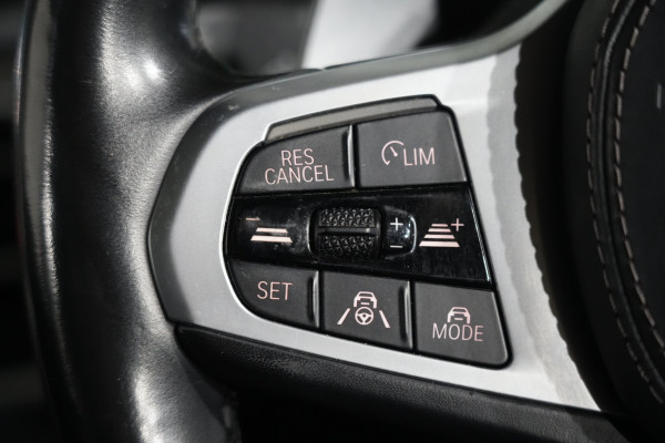 2021 BMW X5 xDrive30d SUV image 25