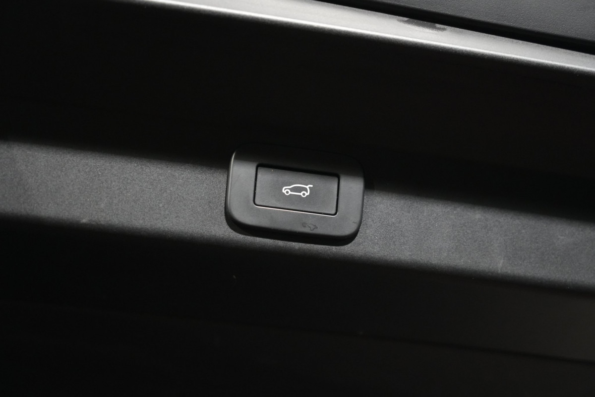 2024 Land Rover Range Rover Sport L461 D250 SE SUV