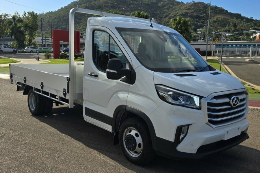 2023 LDV Deliver 9 Truck Image 6