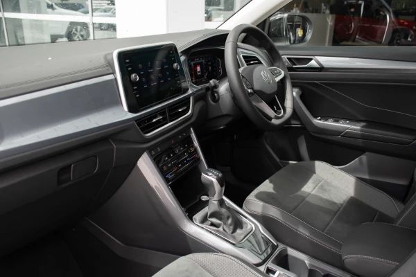 2025 MY26 Volkswagen T-Roc D11 110TSI Style SUV Image 8