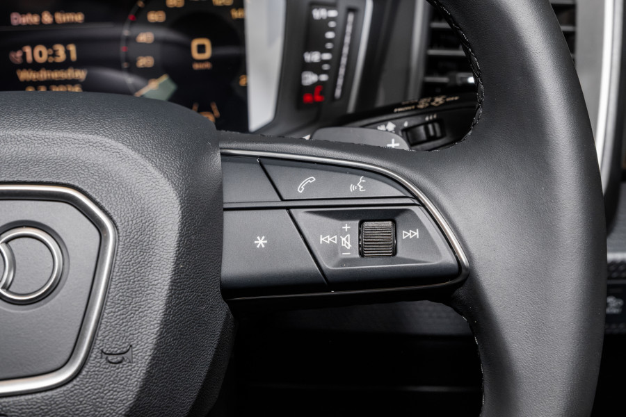 2025 Audi A1 GB 40 TFSI S line Hatch