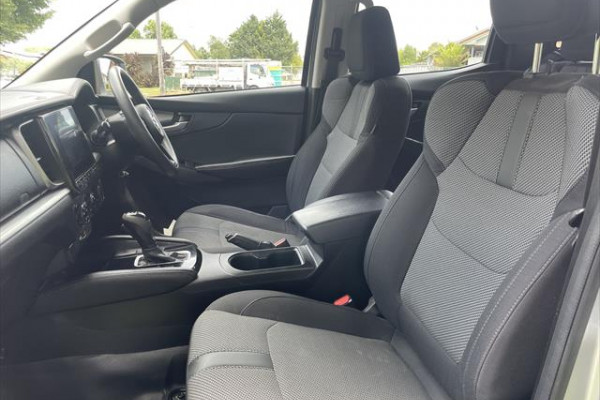 2022 Mazda BT-50 TF XT Cab Chassis Image 2