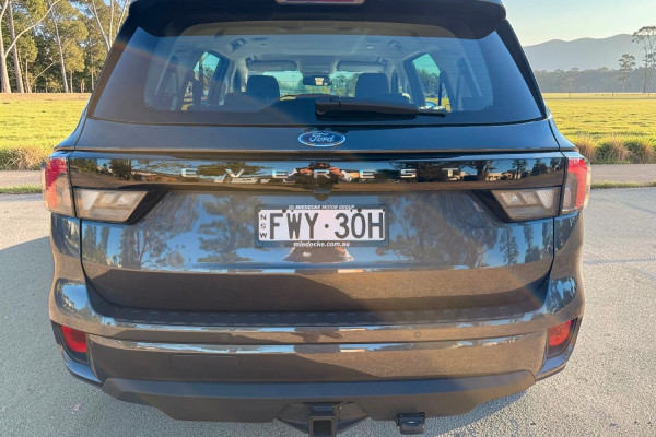 2025 MY25.25 Ford Everest UB Ambiente SUV Image 8