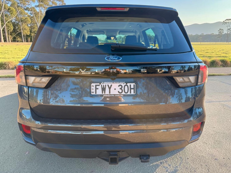 2025 MY25.25 Ford Everest UB Ambiente SUV Image 8