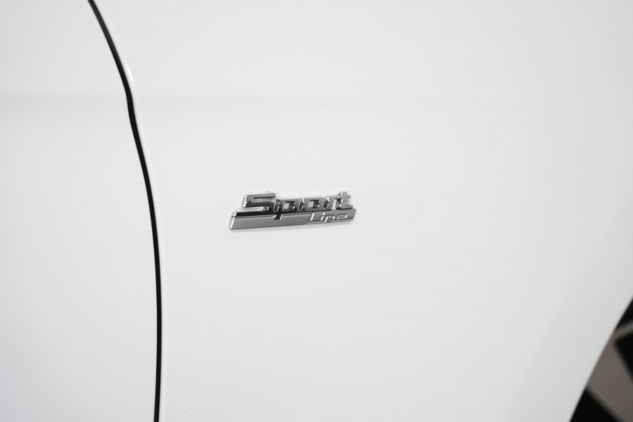 2018 BMW 3 Series 20d Sport Line Sedan