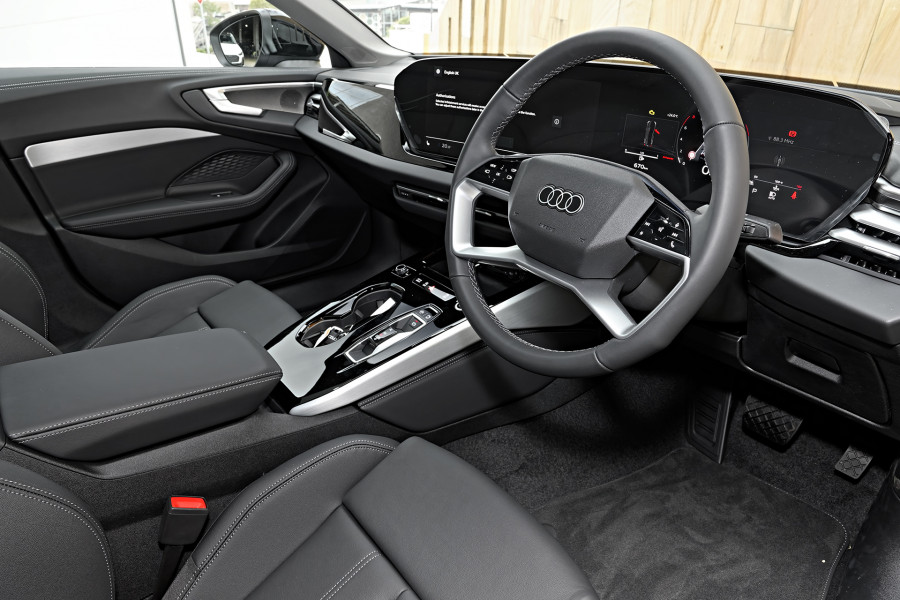 2025 Audi A5 B10 TFSI 150kW S line Sedan