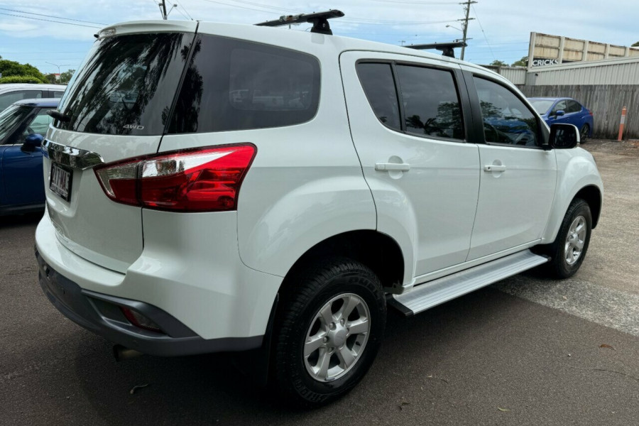 2020 MY19 Isuzu MU-X LS-M SUV Image 8