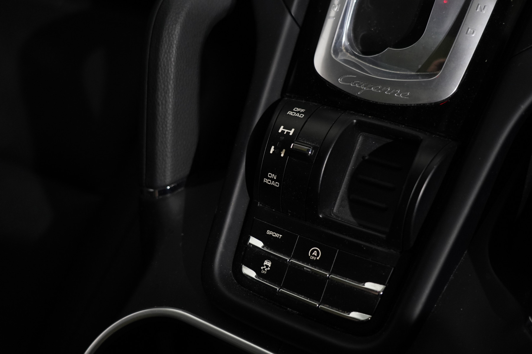 2016 Porsche Cayenne Diesel SUV Image 15