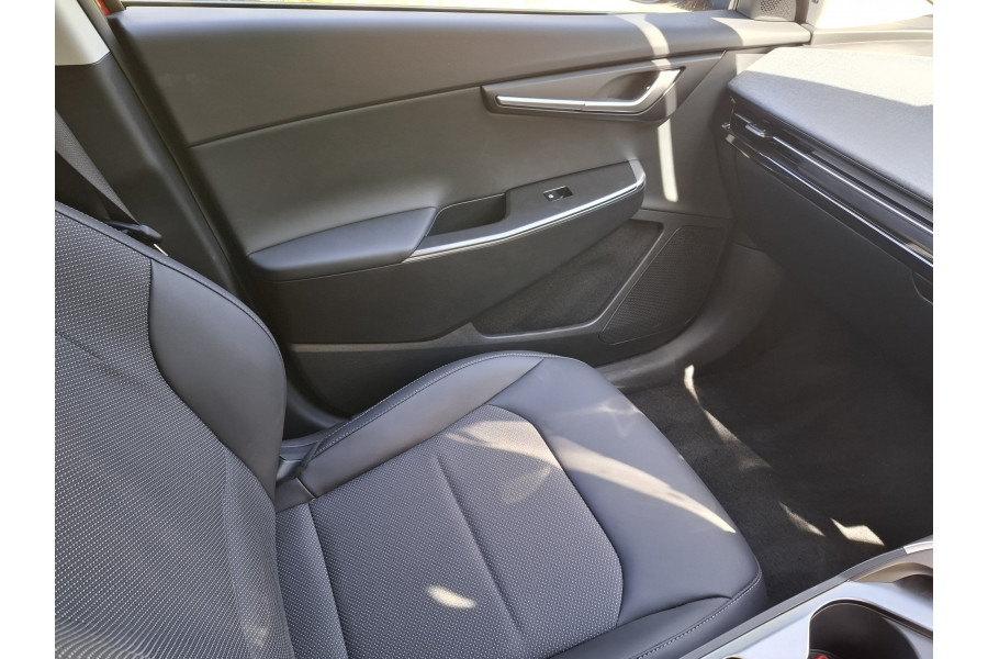 2024 Kia EV6 CV Air SUV Image 10