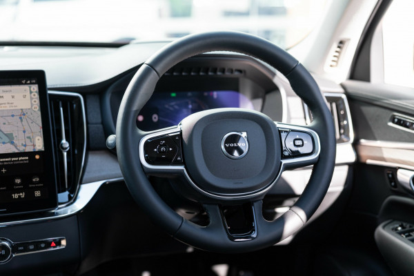 2025 MY26 Volvo XC90 L Series Plus B5 Bright SUV Image 13