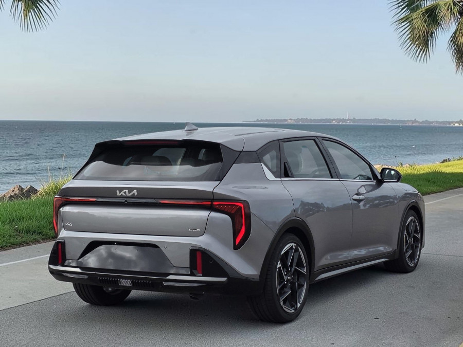 2025 MY26 Kia K4 CL4m GT-Line Hatch Image 3