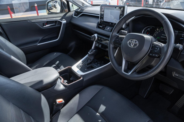 2021 Toyota RAV4 AXAH52R Cruiser SUV Image 7