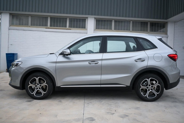 2025 MG ZS ZS32 Essence SUV Image 5