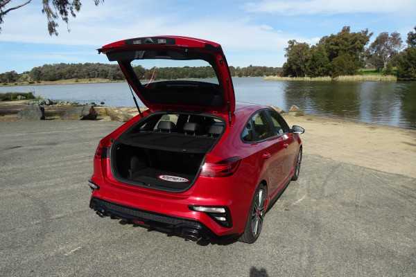 2019 MY20 Kia Cerato BD GT Hatch Image 7