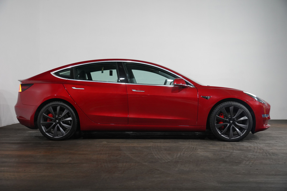 2020 Tesla Model 3 3 Performance Sedan Image 4