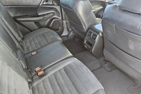 2022 MY22.5 Mitsubishi Outlander ZM Aspire SUV Image 25