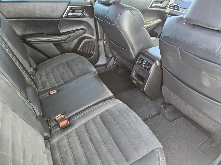 2022 MY22.5 Mitsubishi Outlander ZM Aspire SUV Image 25