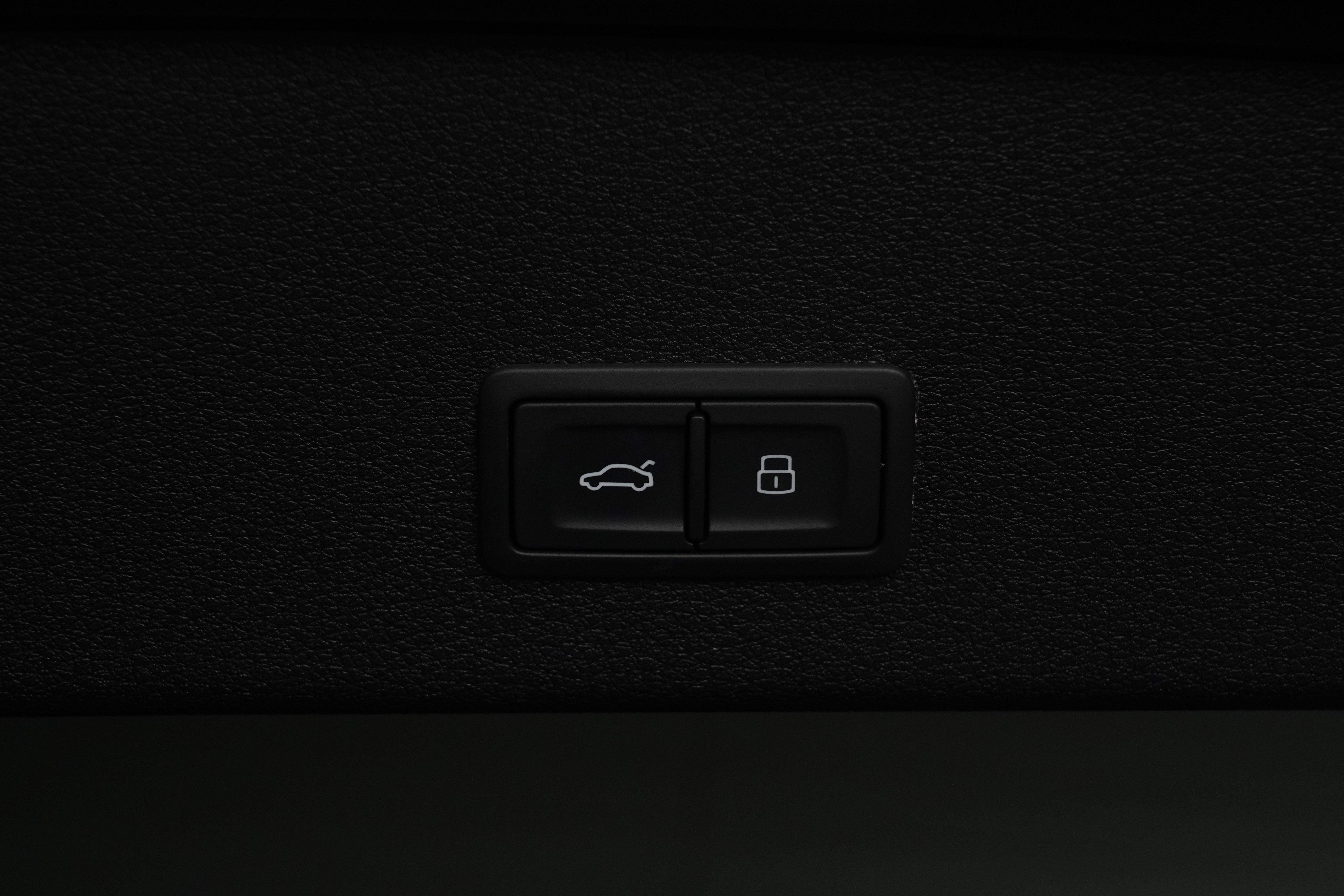 2023 Audi e-tron S GE Sportback SUV Image 25