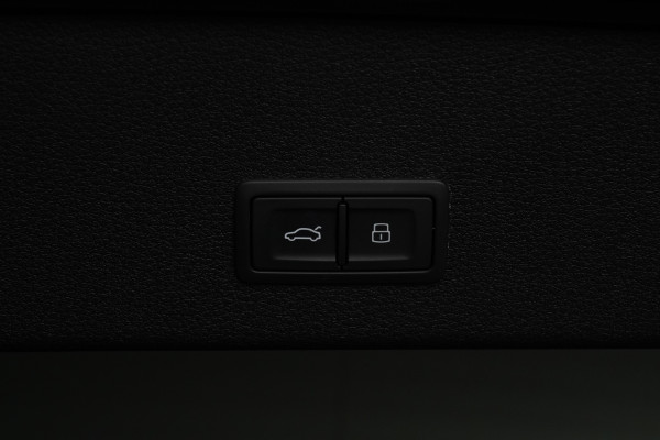 2023 Audi e-tron S GE Sportback SUV Image 25