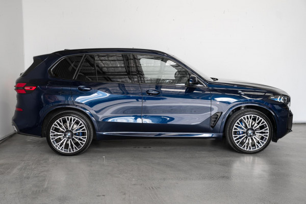 2026 BMW X5 G05 LCI xDrive30d M Sport SUV image 3